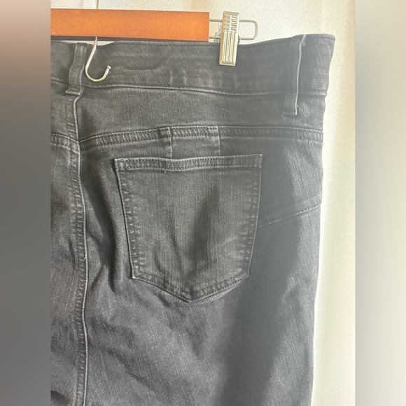 TORRID Women's Black Bombshell Skinny Premium Stretch Jean Plus Size 18 EUC 0409 - Picture 8 of 14